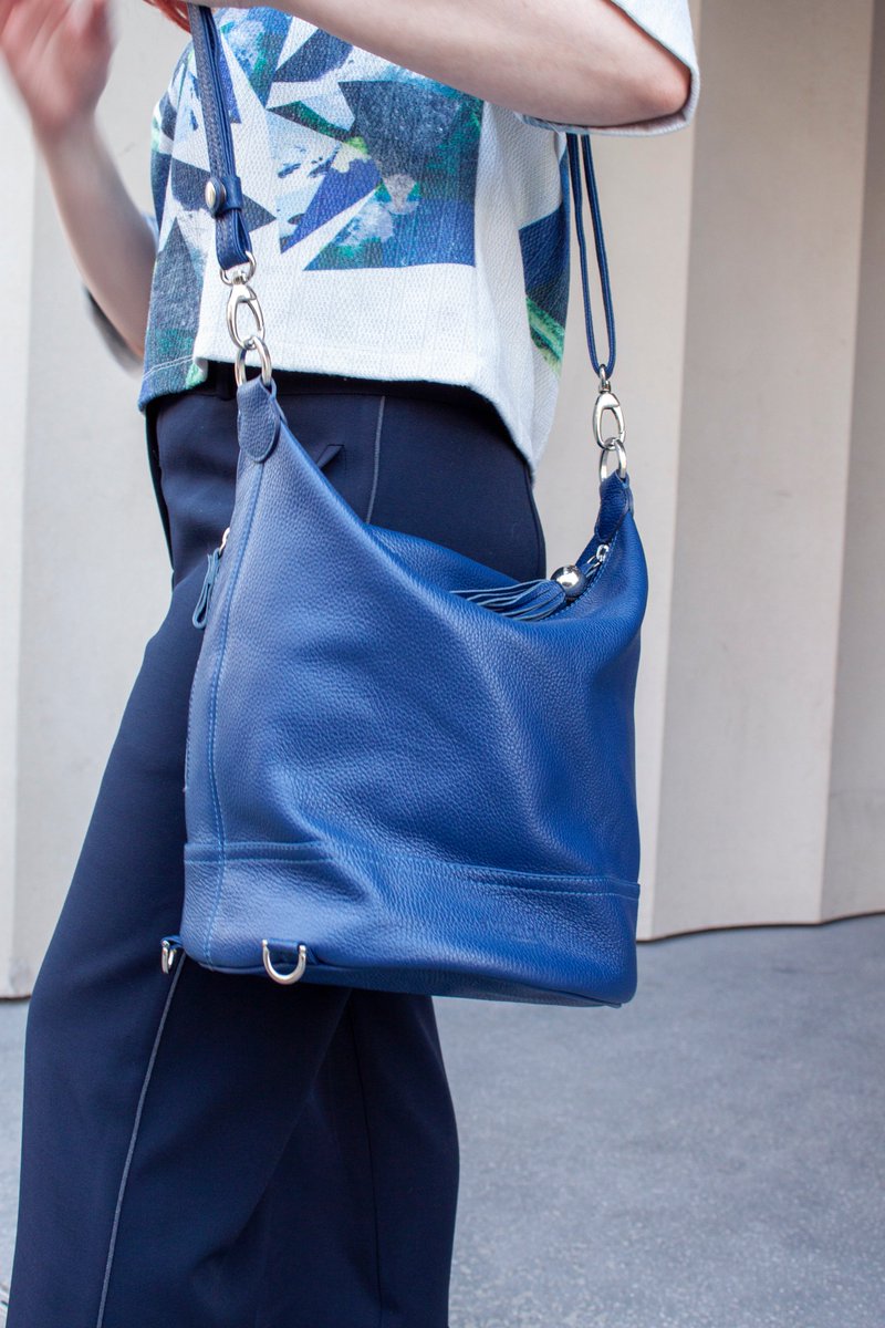 rumour_ch's tweet photo. 4 ways to wear a convertible rucksack. Introducing the Noelle bag by avecNono https://t.co/HsLzqBJagd #spreadtherumour #avecnono #avecnonofamily #noelle #leatherbag https://t.co/FkXVOoBiav