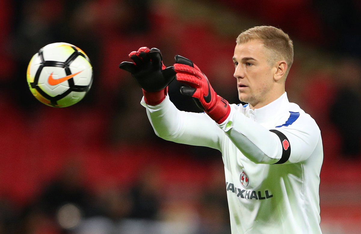 5P0RTZGAMES's tweet photo. Who would you rather go to the #WorldCup?

🔁 for Big Dave

❤️ for Joe Hart https://t.co/5ZZ3Nw9KPg