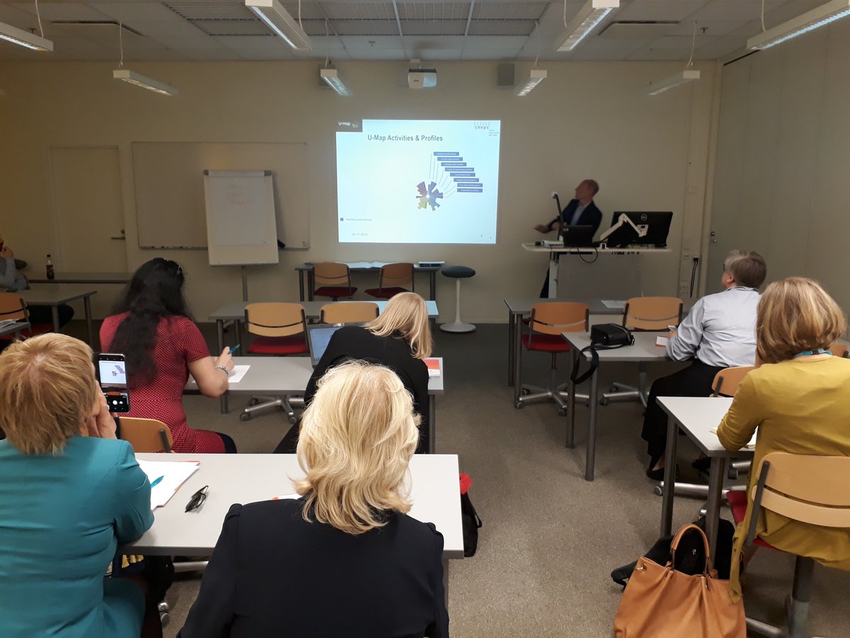 Arene_ry's tweet photo. Indicators for UAS RDI Activities #UASnet workshop by Ramon Casutt & Bruno Van Koeckhoven #Umap #universitiesofappliedsciences #ammattikorkeakoulut @SatakunnanAMK #networking #RDI #TKI @SwissCore @UASNET_EU #cooperation #lobbying #YlpeästiAMK https://t.co/32O7EIwDie