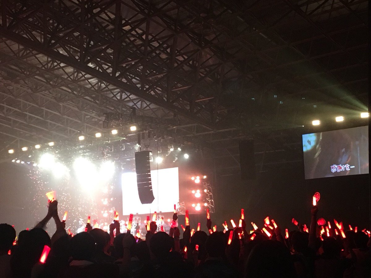 endo_yurika's tweet photo. 生きていると、きっと無意識のうちに忘れていくことが沢山あると思う。でもこの日の景色と思いは、心に刻んで、目に焼き付けたから大丈夫！月並みだけれど、ずっと忘れないし何度だって思い出すよ。いっぱいいっぱい温かい声援を、ありがとうございました☺️ https://t.co/1mTZt3a3nl