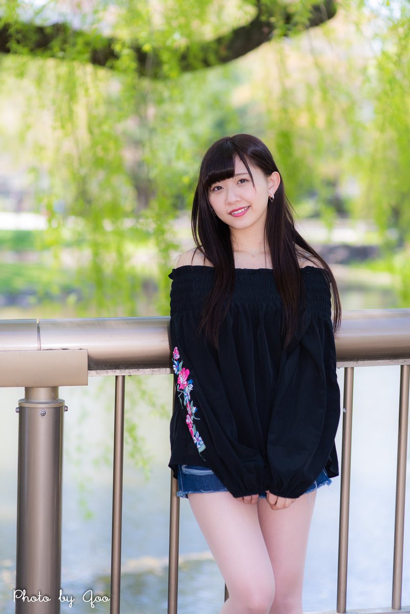 見 上 佳奈