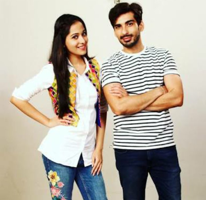 LoveKH_Intezaar's tweet photo. the young lover of #LoveKaHaiIntezaar its sad that w didn't get enough of them ❤ 

#1YearOfLoveKaHaiIntezaar 
@preetikatweets @itsmohitsehgal https://t.co/XRBAb1SqPk