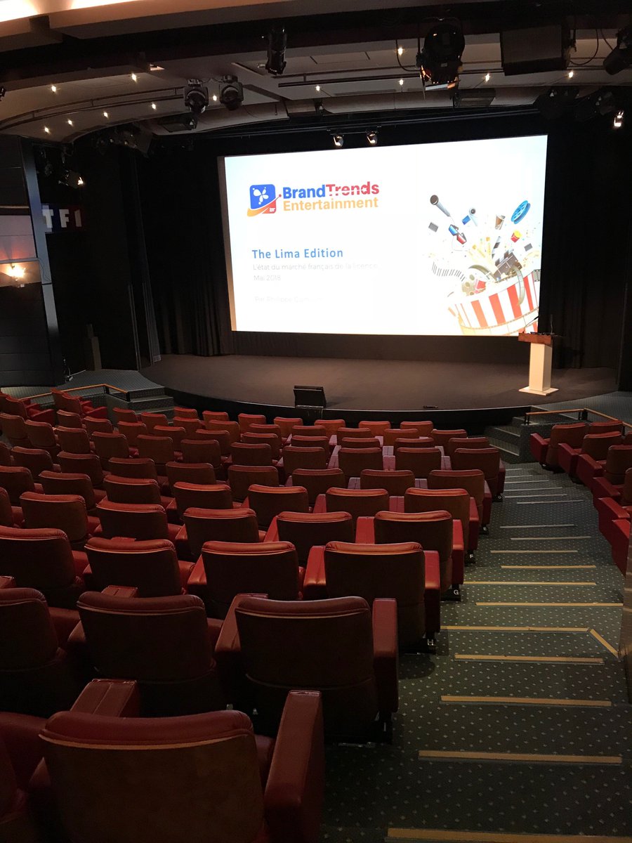 KidzGlobal's tweet photo. .@PGuinaudeau presenting the status of the French licensing market this morning at TF1 - BrandTrends Entertainment the LIMA Edition, May 2018 https://t.co/lTwx1NIy0m