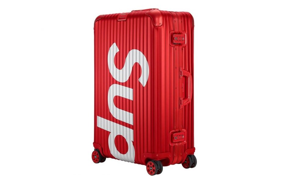 vintageforu's tweet photo. Supreme RIMOWA Topas Multiwheel Collection https://t.co/uopN5mTOEs https://t.co/9DFriOkmFp