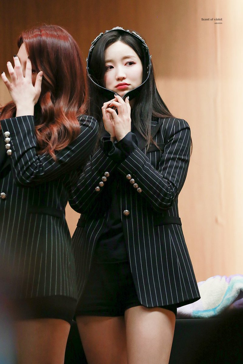 scent_violet's tweet photo. 보고싶어서 힝구보라 소환 💜

#구구단 #하나 #신보라 @gu9udan

https://t.co/bMLUYBQUkJ
https://t.co/ymLZuyWQ4j https://t.co/lMfRTggeo0
