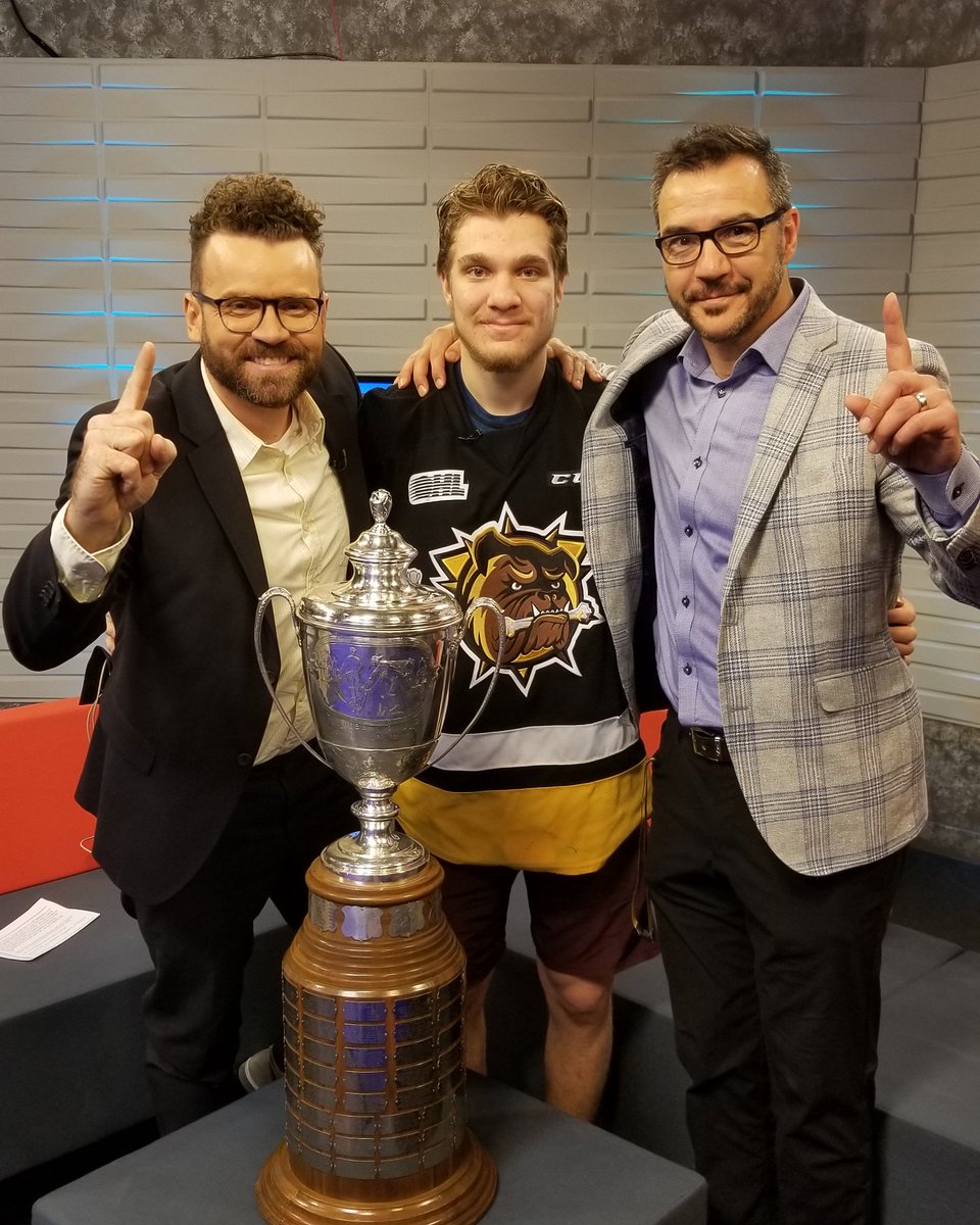 So honoured to have MVP @RThomas_27 and President and GM @SStaios in our studios this morning. Congratulations on your #OHLChampionship win! #JRossRobertsonCup. Off to the #MemorialCup! Good luck boys. @BulldogsOHL @timbolen