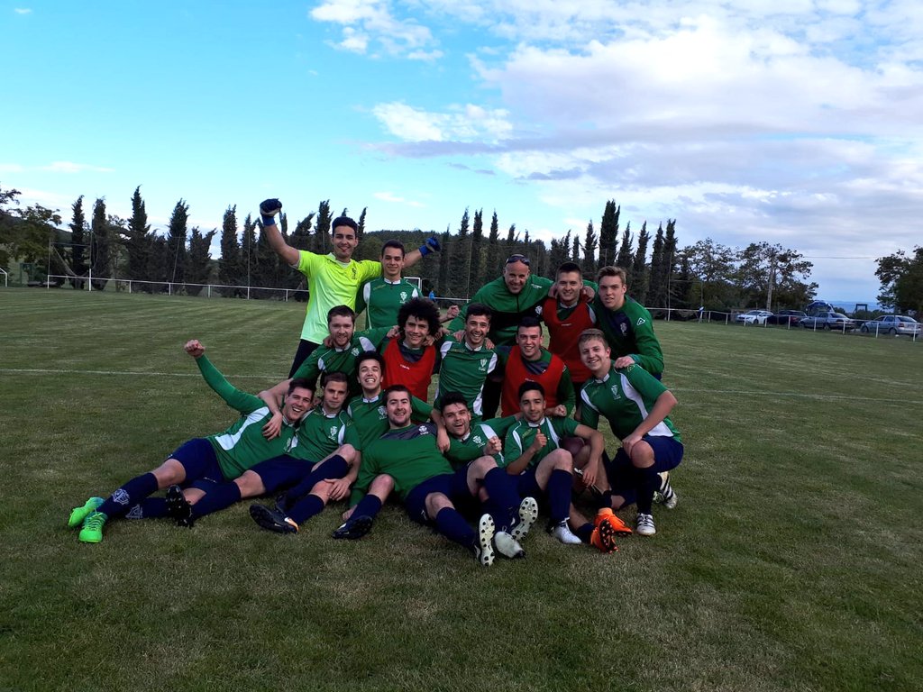 cdirunaoficial's tweet photo. 🏆 RESULTADO:
#CopaPrimeraRegional
⚽ #CDSesma 1 (2-2) 2 #CDIruña "B"
📗 2da Fase, Primera Eliminatoria
¡¡Magnífica remontada!!
Primero con un gol en el descuento de Yassin 👟 para llevarnos a la prórroga. Luego en el 117' Burgui 👞dio el tanto que les otorgaría la victoria https://t.co/qQ239VgN76