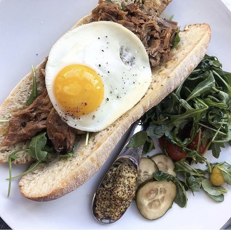 12 hour braised korobuta pork “shankwich” 📸 cred: <a href="/baris_belly/">Bari Goldstein</a> 🍳🥞🥓 #ihatebrunch❤️ #newmenu