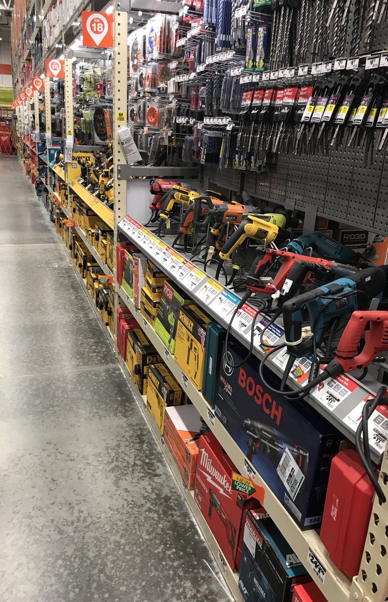 tzikes's tweet photo. #thepark6585 #memorialinstocks #d228commits @BreedloveShawna @melaniepayneTHD @Nike1Mike @TerryNabours https://t.co/x82KU6nY5P