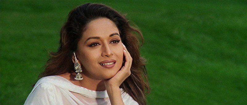 Happy Birthday Madhuri Dixit: Dhak Dhak Girl Charm And Grace Is Evergreen  