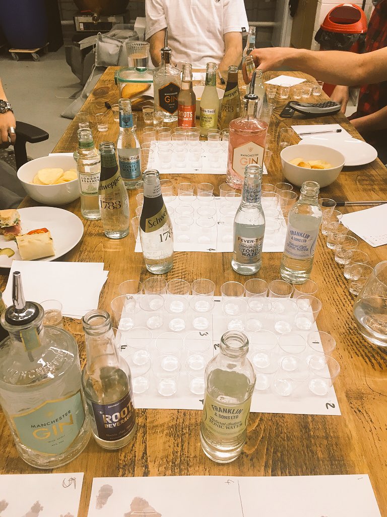 It was our second birthday on Saturday so we celebrated with a staff day starting with tonic tasting! 🍪🍸