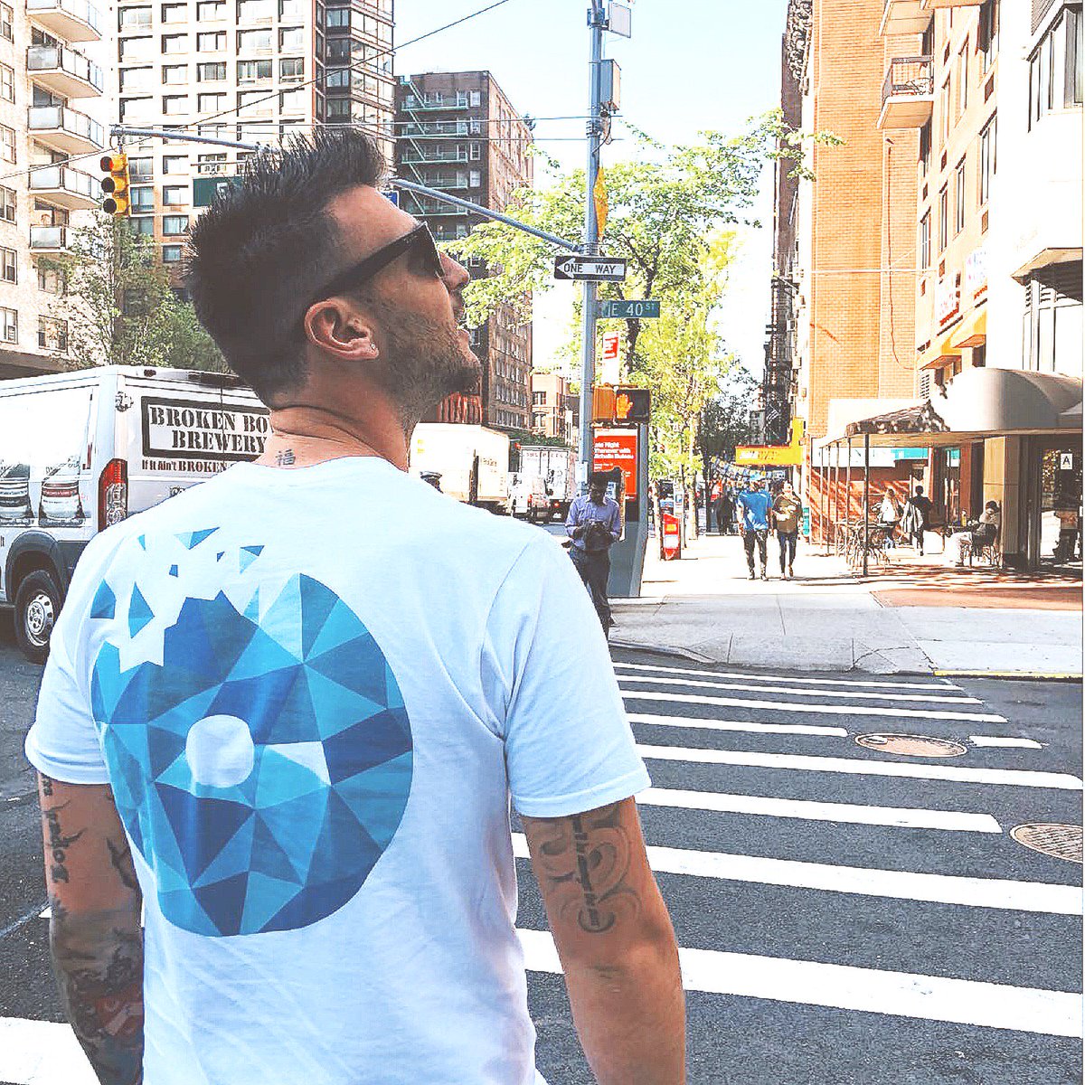thevinylvandals's tweet photo. #NewYork #NewYork
Big up @whitey__91 stateside 🇺🇸 in our now SOLD OUT Broken Vinyl Poly - premium 100% organic cotton t-shirt..
Vv&out
#instagood #USA #Vinyl #Fashion #mensfashion #Organic #Cotton #SupportingLocalBrands
https://t.co/yLNnD8Caly - restock coming soon! https://t.co/5z9XbXK9db