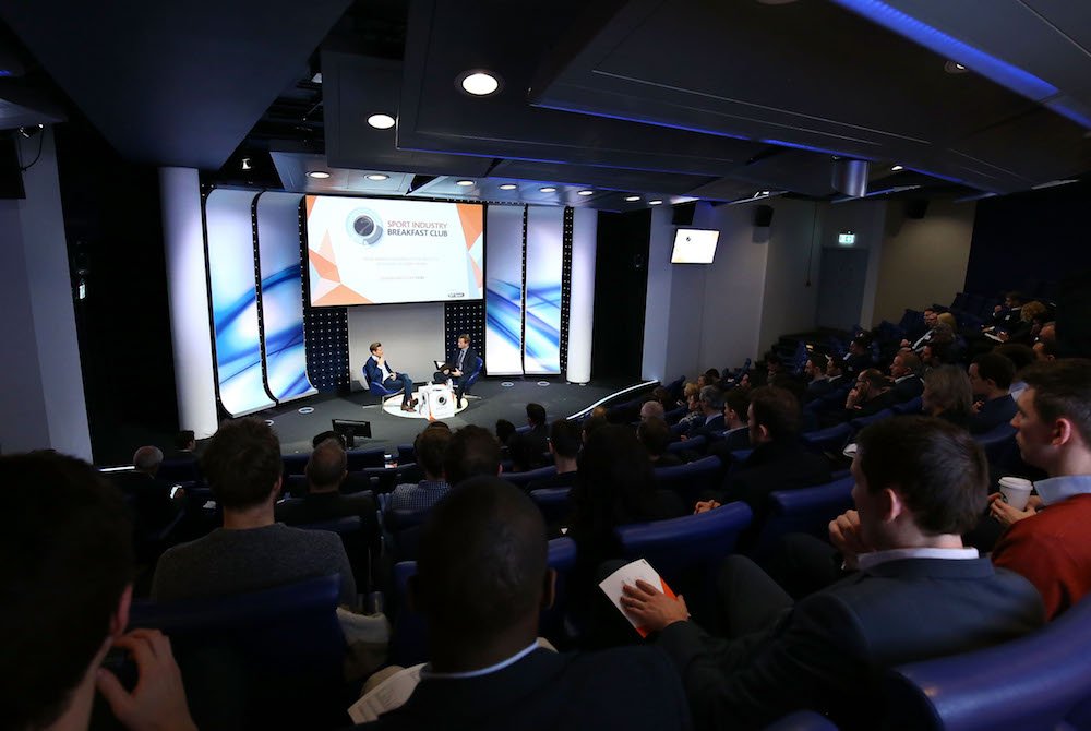 SportIndustry's tweet image. One week to go until @thecgf CEO David Grevemberg joins Sport Industry Breakfast Club members, reflecting on #goldcoast2018 &amp;amp; looking ahead to @birminghamcg22. Limited spaces still available in the room: sportindustry.biz/news/one-week-… #SIBC