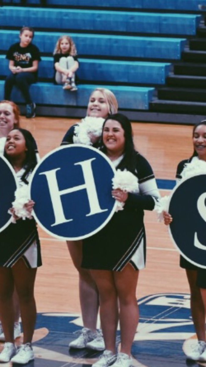 happy birthday sophiaaaa!! love ya💞 (lol we need more pictures together, thank god you were by me in formation😂) @sophia_fahleson