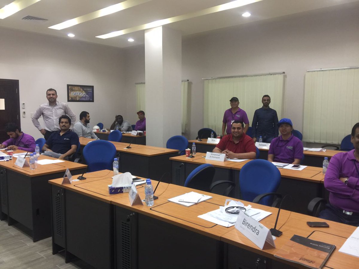 DalshadAbdo's tweet photo. #Business_Writing program for #OGC employees in #Yanbu city
focusing on #Writing_Effective_Emails and #Writing_Reports.
#sales
#Dalshad_Abdo
دورة في#الكتابة_المهنية التي استغرقت يومان لموظفي #العبيكان_للزجاج في مدينة #ينبع. https://t.co/zEf630W7I7