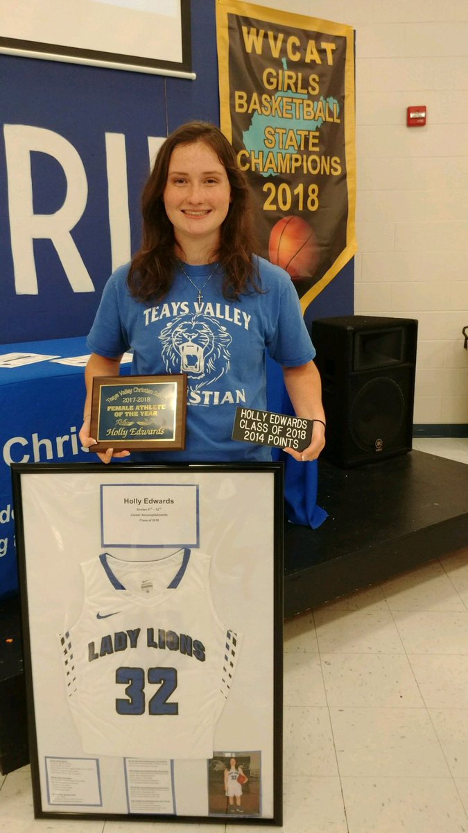 TVCSLions's tweet photo. Congrats to our very own Holly Edwards for being named TVCS 2017-2018 Female Athlete of the Year with the great accomplishment of all time leading scorer of 2,014 points!!! Come check out her jersey on display! #lionpride https://t.co/13NGFeLHKB
