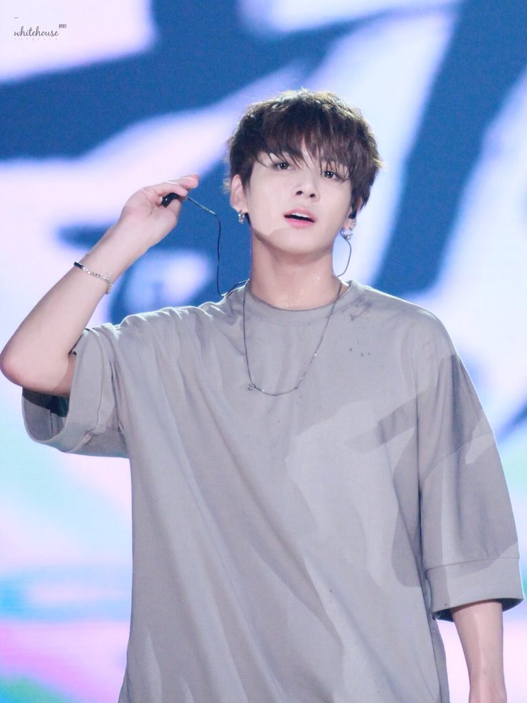 jungkook pics tweet media