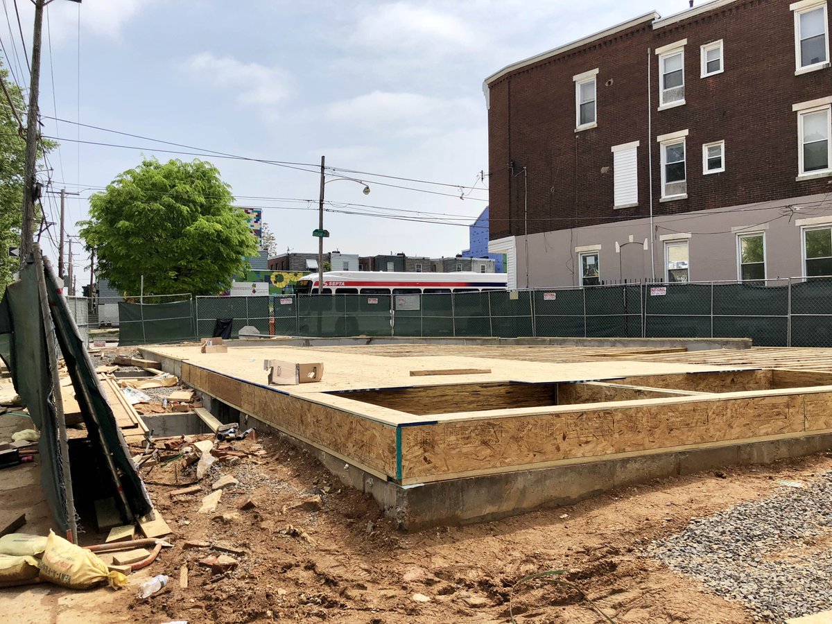 DesignProDev's tweet photo. Basement floor framing on 1352 N 27th St completed! Now its time to get the first floor walls up🙌
•••
#designprodev #phillyrealestate #realestate #homes #philly #philadelphia #phillyconstruction #construction #invest #investors #clients #newconstruction #phillyhomes #buildphl https://t.co/VzVnLHYyKY