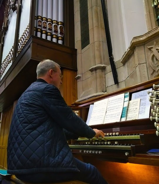 pciassembly's tweet photo. Getting ready...Ivan McComb of @ballygilbert Presbyterian Church, who will be playing at the opening night of this year's General Assembly on 4 June, takes time today to practice ahead of the big night. For more info on #PCIGA18  see https://t.co/ik6juIINgv https://t.co/Us33O1ednO