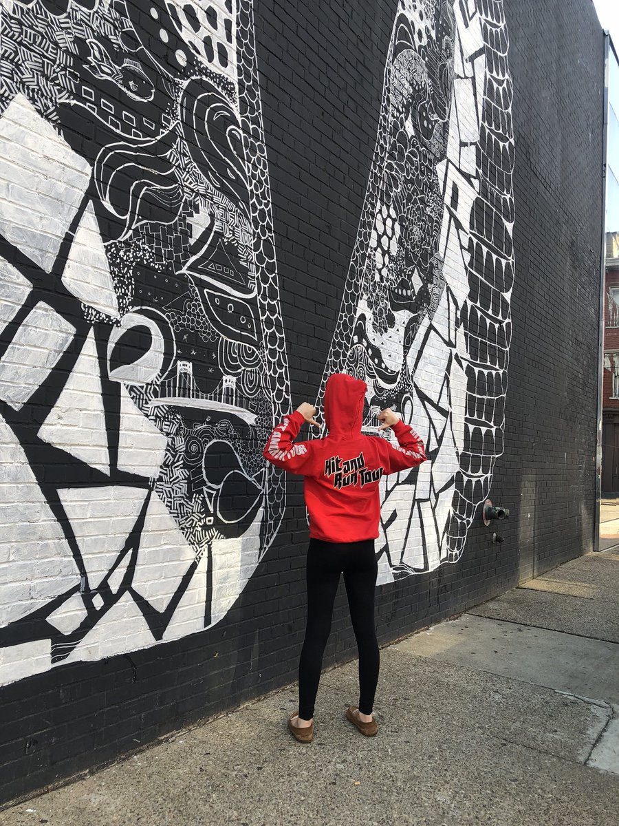 nauticaaleigh's tweet photo. me &amp; @kylee65 had a photo shoot . @jakemiller @Jakemillermerch #jakemillermerch 💓💓 https://t.co/uSDaoPearq