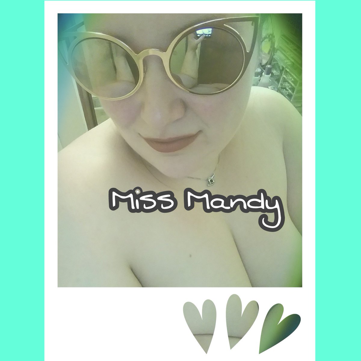 MistressMandyS's tweet photo. Eat your heart out,  boys. #NewProfilePic #TittyTuesday #findom #femdom #FemaleSuperiority https://t.co/UvjvO0nHql