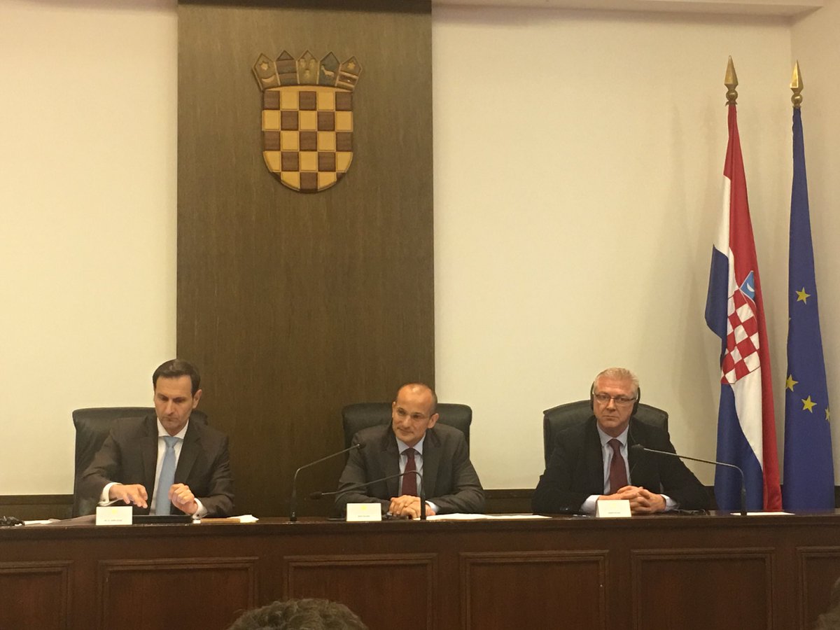 natkovlahovic's tweet photo. #Croatian Parliament# session on the Schengen zone #Justice#Security#EuropeanAffairs https://t.co/Dxeb45cuzJ