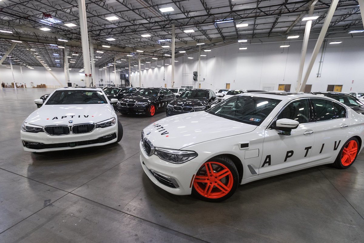 Working closely with city officials, we are partnering with <a href="/Lyft/">Lyft</a> to deploy our #selfdriving cars in a dense, urban setting.
aptiv.com/media/article/…