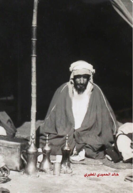 i305i1's tweet photo. من الصور #التاريخية النادرة 
صورة للشيخ فيصل بن سلطان الدويش ،شيخ قبيلة #مطير ،حيث يعود تاريخها الى عام 1930م ، تم التقاطها في العراق ،وهي من مجموعة صور ، واعتقد ان هذه الصورة من أكثر الصور دقة ووضوح
#الهارف https://t.co/E1Dk8j17zF