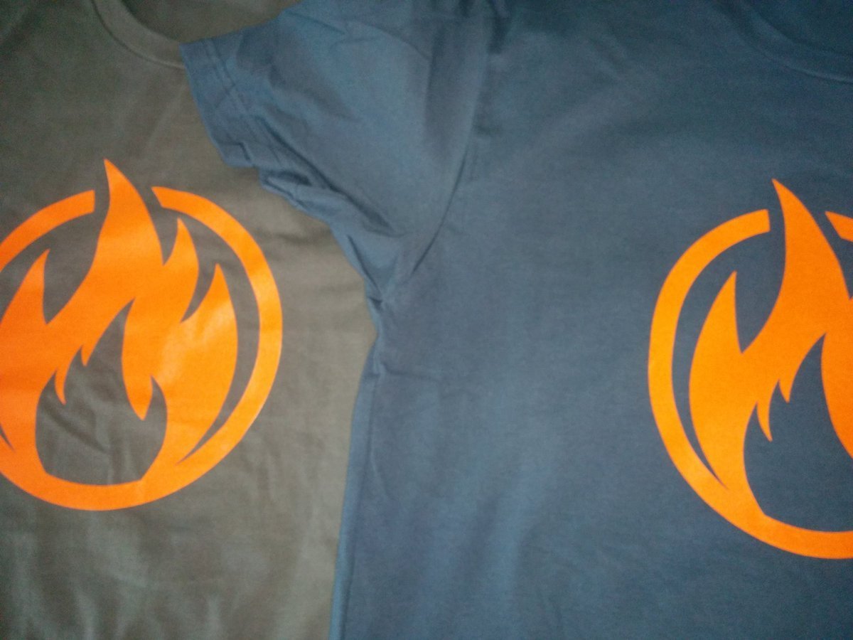demon_saw's tweet photo. Giving away 100 #Promether shirts at @hackmiami - To get one, join our group (https://t.co/zG0GO9ASYJ), send me a Telegram PM letting me know you're with HM, and come find me at my booth Sat/Sun. First come, first serve! :P @alexheid #privacy https://t.co/17m4bxjhXy