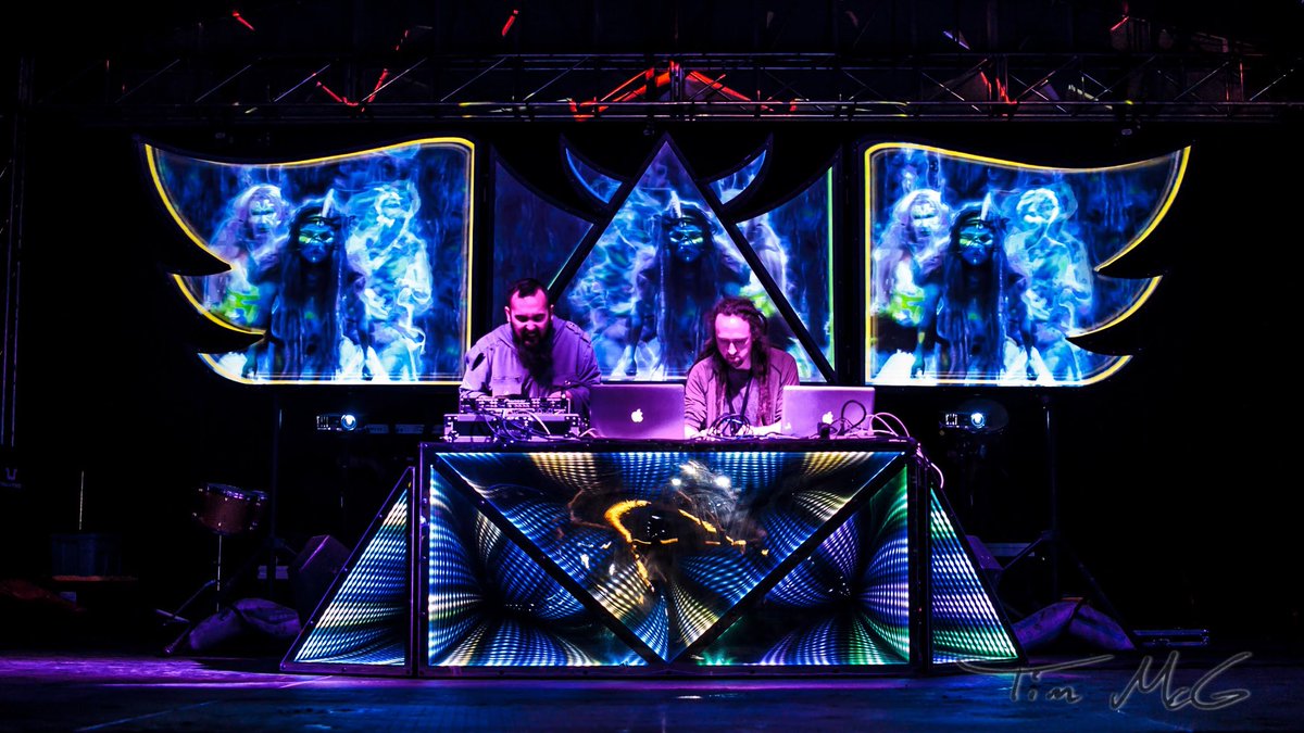 indymojo's tweet image. Visual wizard @zebbler and weird bass producer @encanti bring their #ZebblerEncantiExperience to #AlteredThurzdaze at @TheMousetrap this week, along with #Moniker! @ZebblerStudios