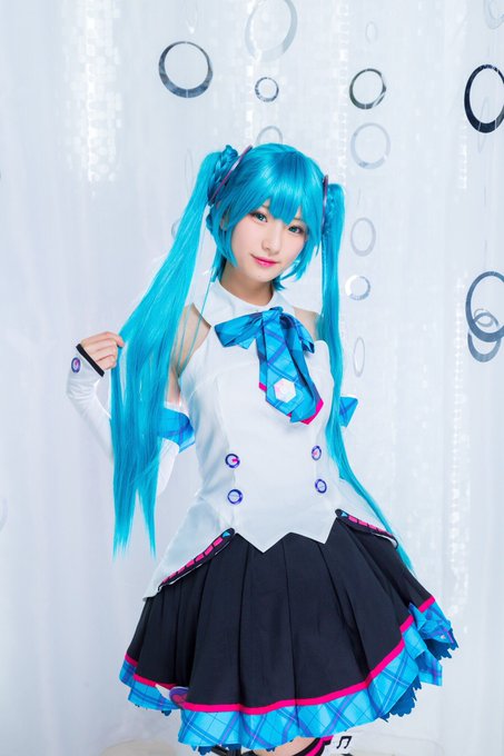 Twitterのコスプレ画像13