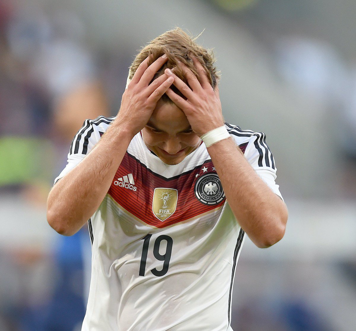 BleacherReport's tweet photo. 25-year-old Mario Gotze, who scored Germany's 2014 World Cup-winning goal, has been left off their 2018 World Cup squad. https://t.co/7JQyGGtJKB