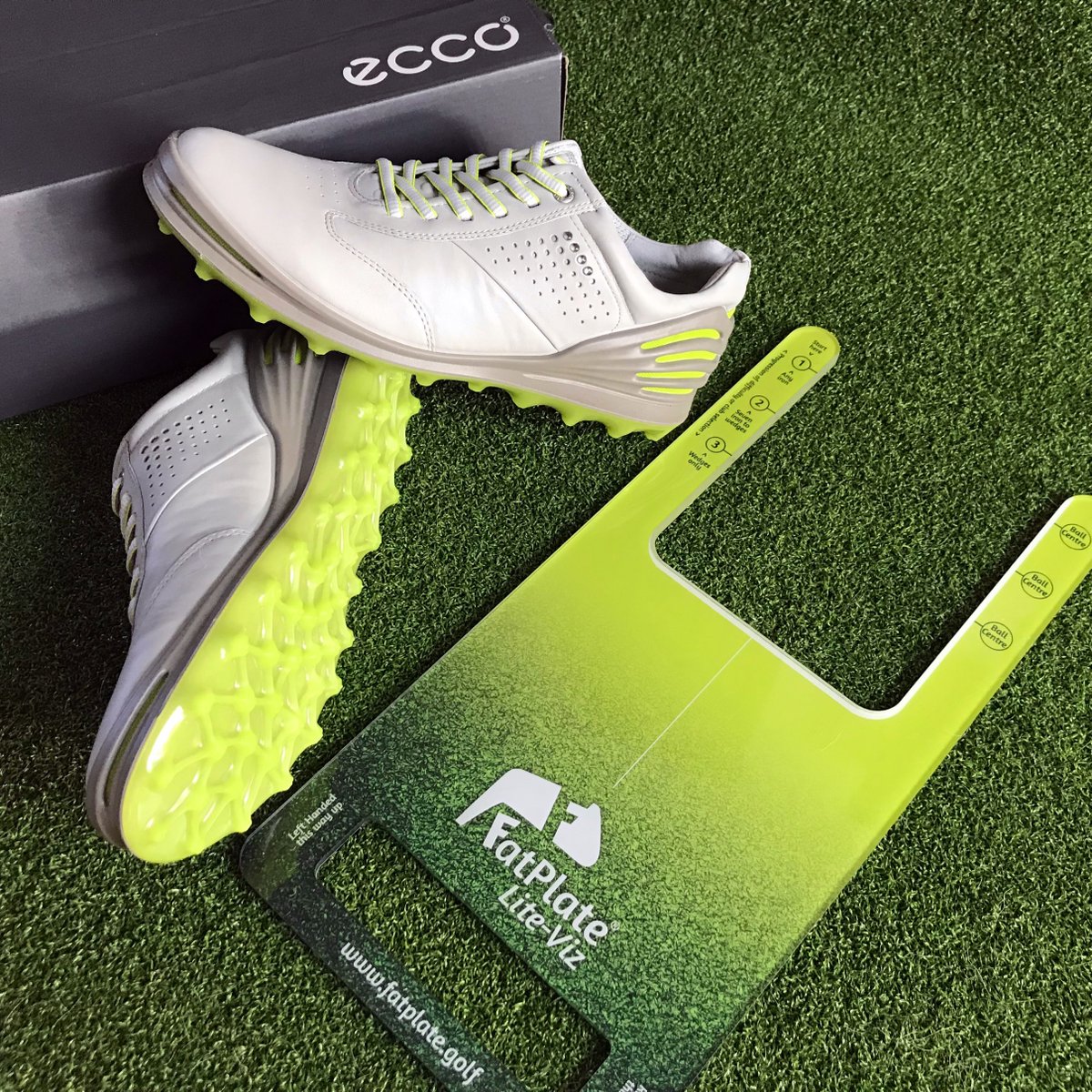 “RT, Like, Tag (telling us your shoe size) for a chance to WIN a pair of fabulous @ECCO_GOLF Cage Pro shoes (concrete) AND a @fatplategolf Lite-Viz (Citrus Lime)
#HYDROMAX #SPYDR-GRIP #concrete #perfectpartners #viz #lime