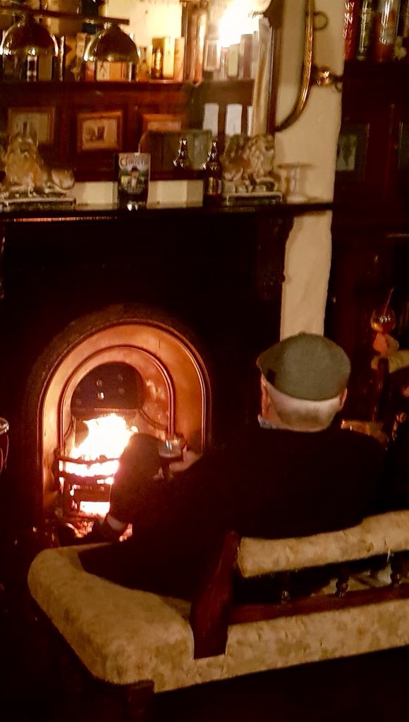 amireallyfifty's tweet photo. Come visit us on your journey on the @wildatlanticway for some Ceol agus Craic !! What’s not to love #music #stories #fun #AbigIrishWelcome #Smile #Bonner’sBar #Mullaghduff #Donegal https://t.co/6tgQojQZIO