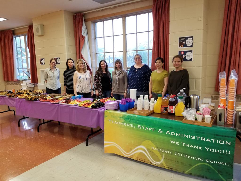 tdsb_Rob's tweet image. Thanks @DanforthScCounc for putting on a great staff appreciation breakfast! We all know that parents and staff working together supports and deepens student learning @Danforth_CTI and @TDSB_Greenwood ! Great way to start the day! @tdsb