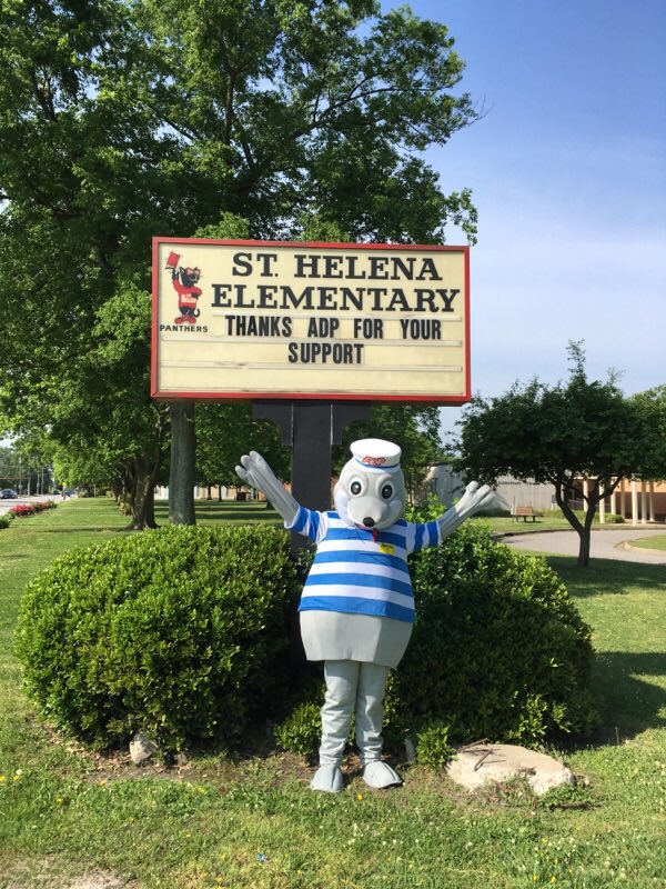 OneADPNorfolk's tweet photo. OneADP Norfolk’s mascot delivers snacks to students taking their SOL’s yesterday #oneadpnorfolk #winasone #workhappy https://t.co/OyPIQ7oegf