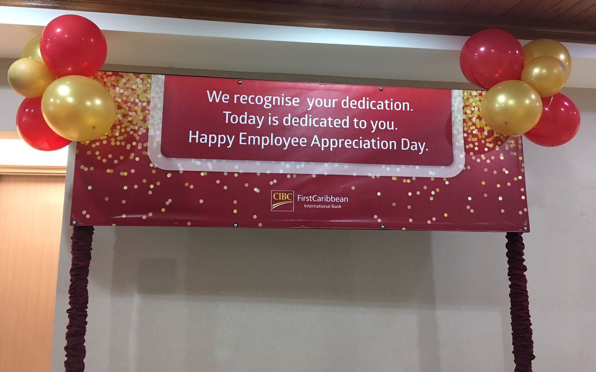 CIBCCaribbeanBB's tweet photo. CIBC FirstCaribbean staff at Head Office in Barbados were treated to breakfast served by the Senior Leaders of the bank. #EAD2018 https://t.co/SxTQBXjAtf