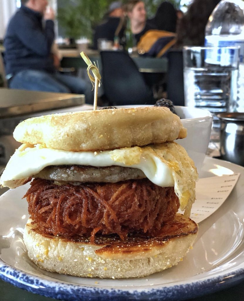 citymouse_chi's tweet photo. Good things are stacking up. Thanks @chicityfoodie for this snap of our beloved Gas Station Sandwich. https://t.co/ceHZitF5dU