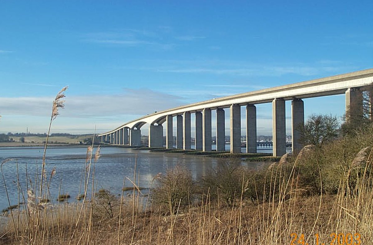 AmeyLtd's tweet photo. #AmeyConsulting has won an @ICEYorksHumber award for our innovative bridge management system supporting the Orwell Bridge, which connects the port of Felixstowe to the UK road network. https://t.co/DcSJv3wSt9 #innovation #PracticalConsulting https://t.co/fb0jOaFH4t
