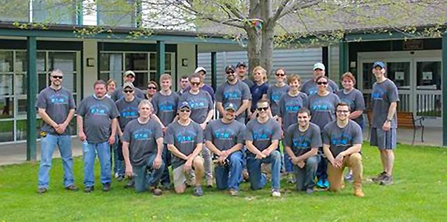 JWhite365's tweet photo. Great way for me to #giveback and spend some quality time with the hardworking members of our Engineering Services team! @ETN_Electrical @woodlandsfdn #StrongCommunities https://t.co/bP9C5laZDX