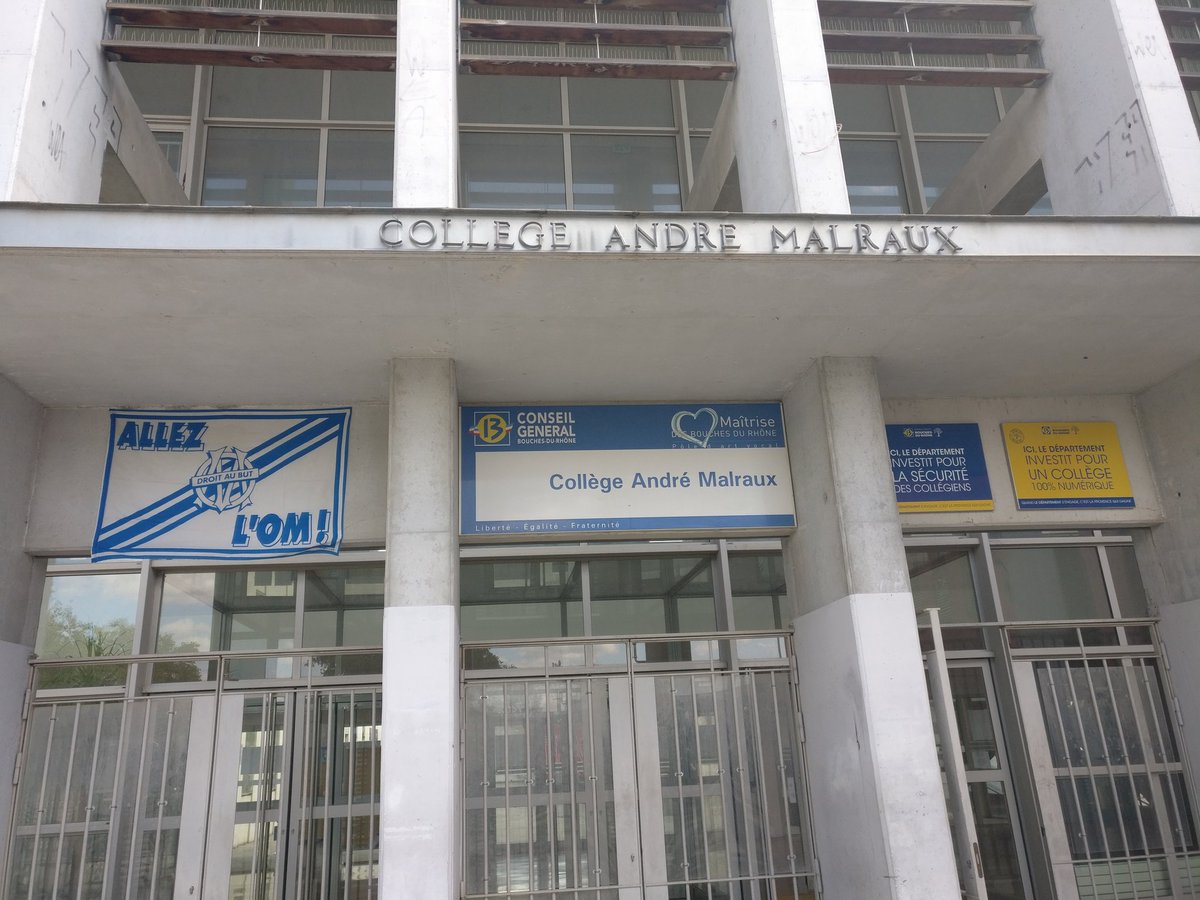 "Ils ne savaient pas que c'était impossible, alors ils l'ont fait". Mark Twain. Collège Malraux avec vous !!! #MarseilleEnBleuEtBlanc #OMATM #Marseille