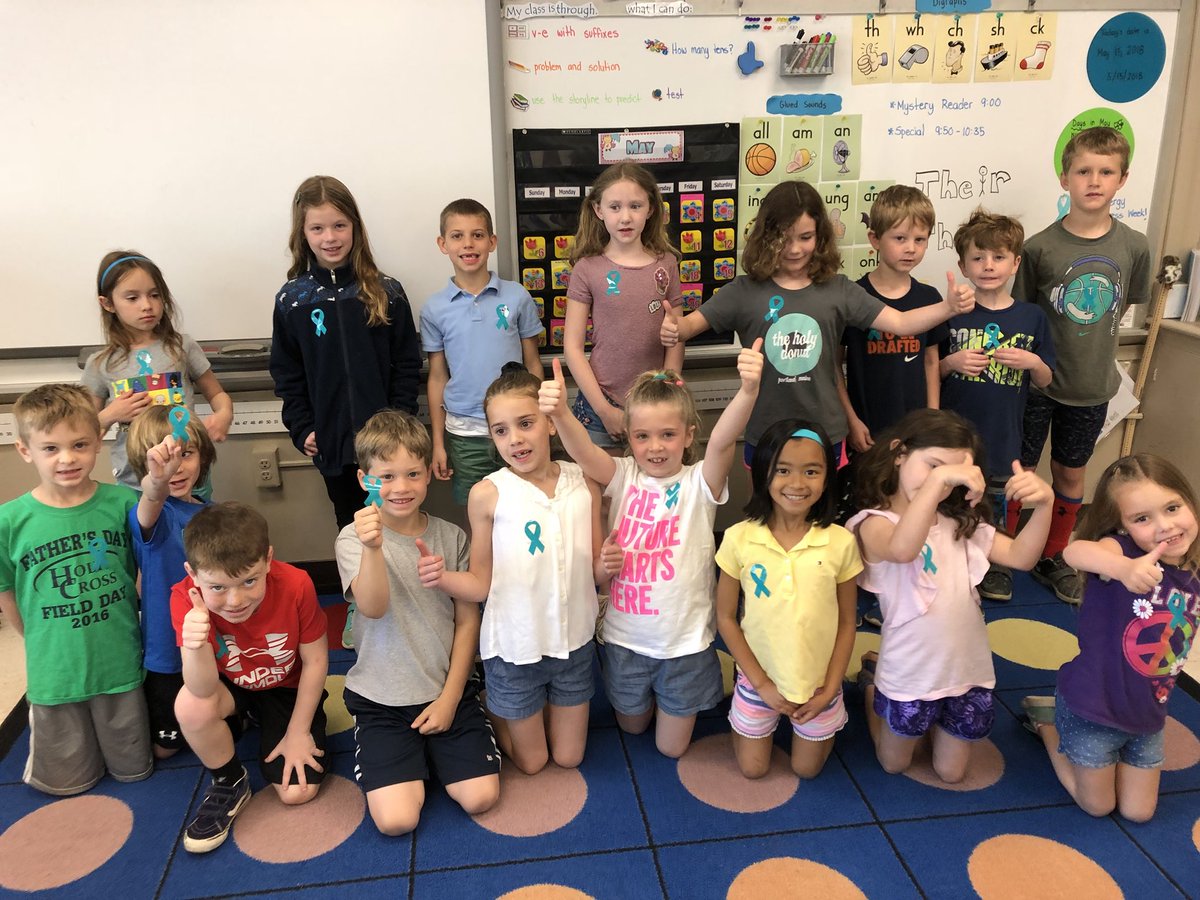 mrs_albanese's tweet photo. #TealTakeover Thank you Mrs. Conway for reading us Nutley; the Squirrel who can’t eat nuts! And teaching us about food allergies! How can you help? #FHLeads #FHCares #foodallergyawareness https://t.co/ZILjyEokld