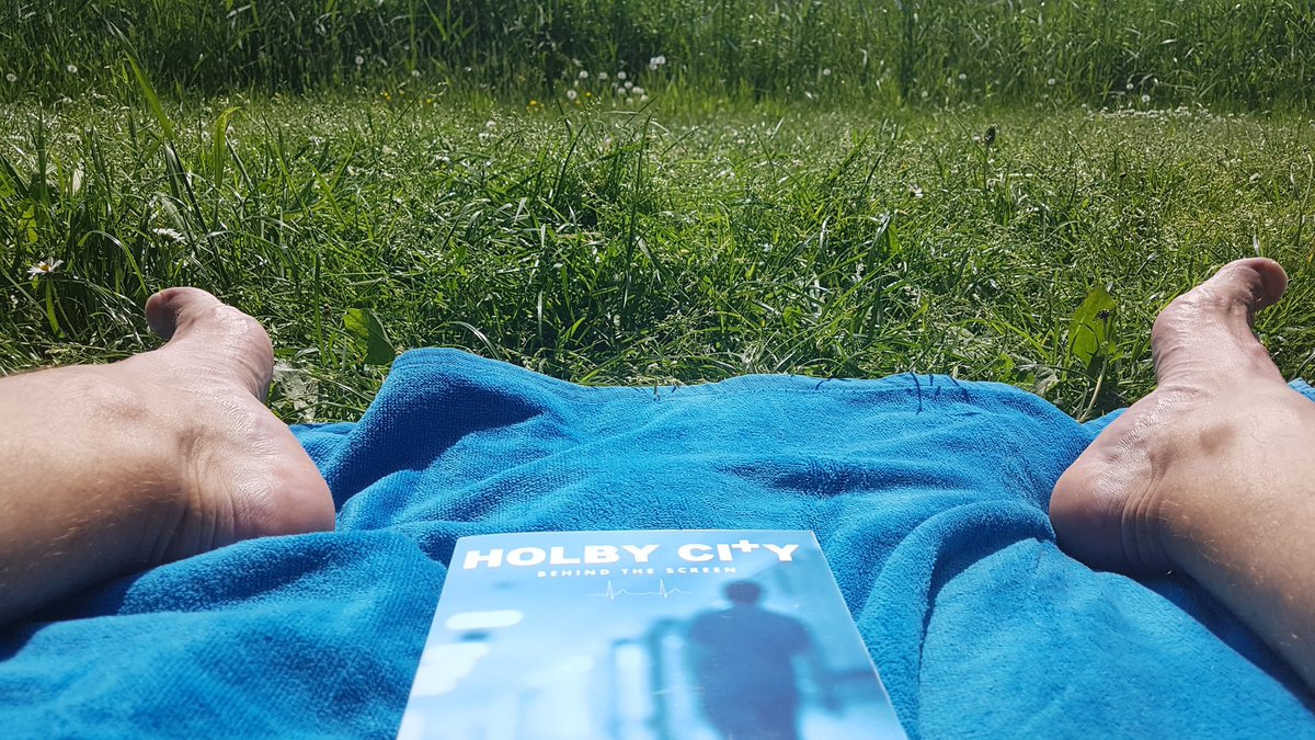 ScriptCoach's tweet image. Preparing for a possible interview.
#howiroll #scripteditor #holbycity #fingerscrossed #AmReading #AmTanning #AmSweating