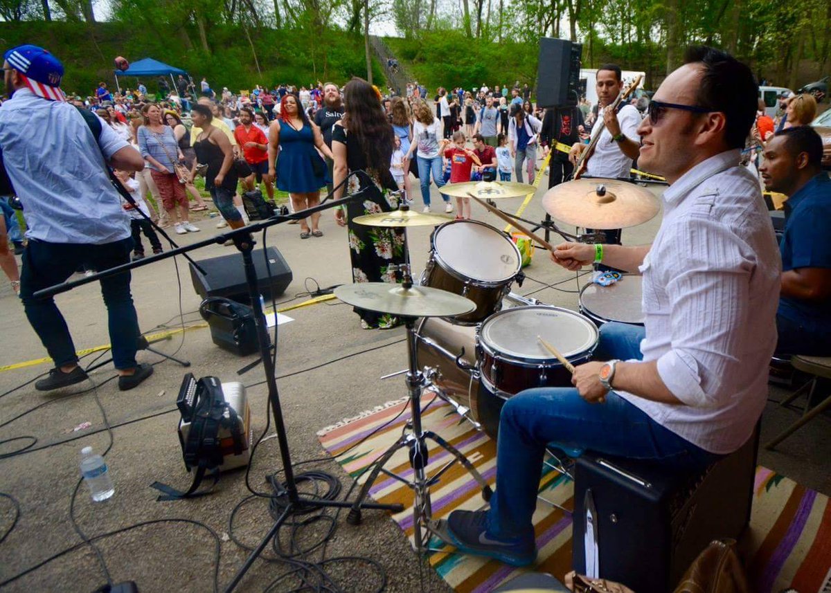 DeSanguashington tweet media