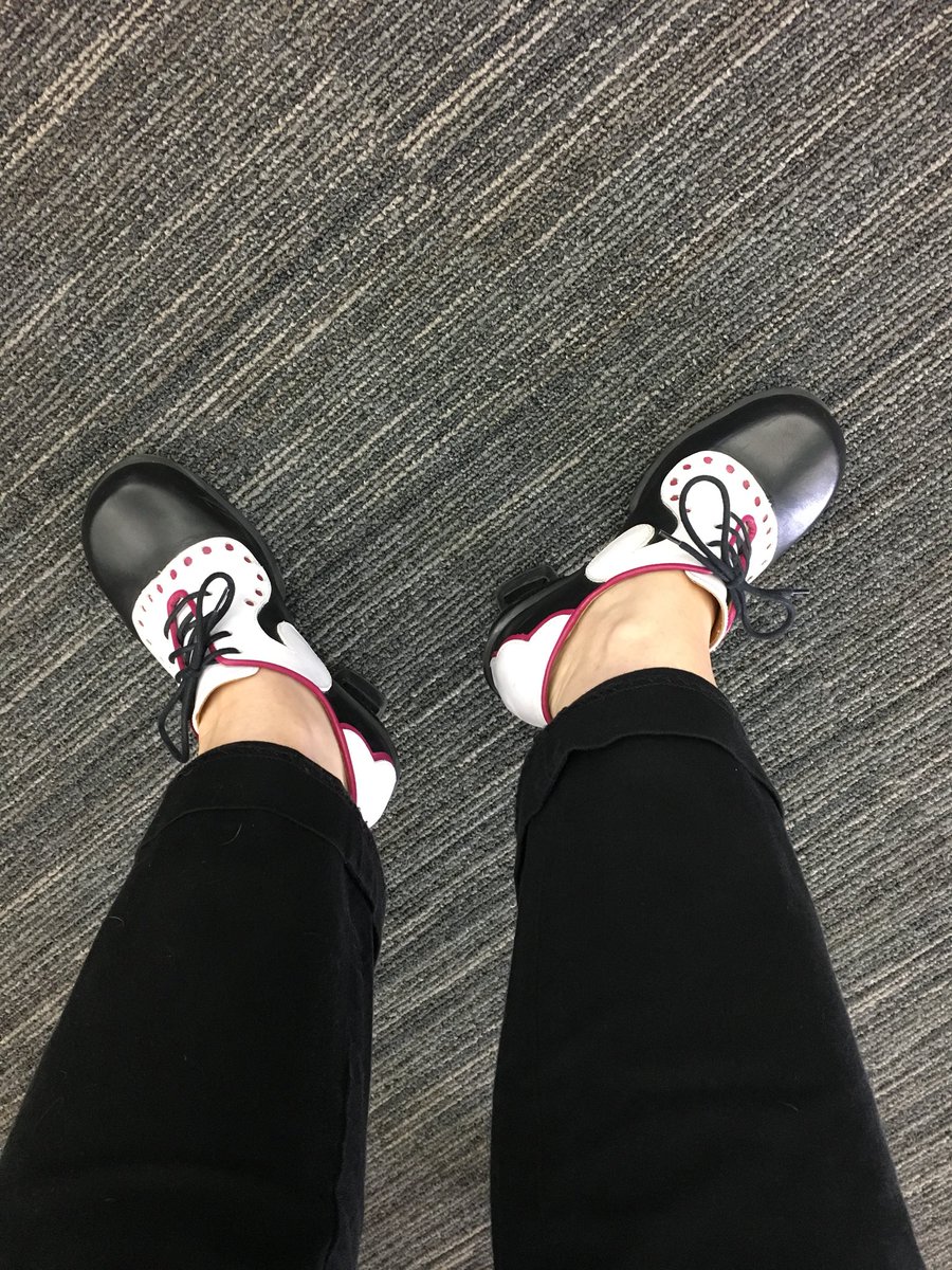 DFDdesign's tweet image. It’s Fluevog day today!
@Fluevog