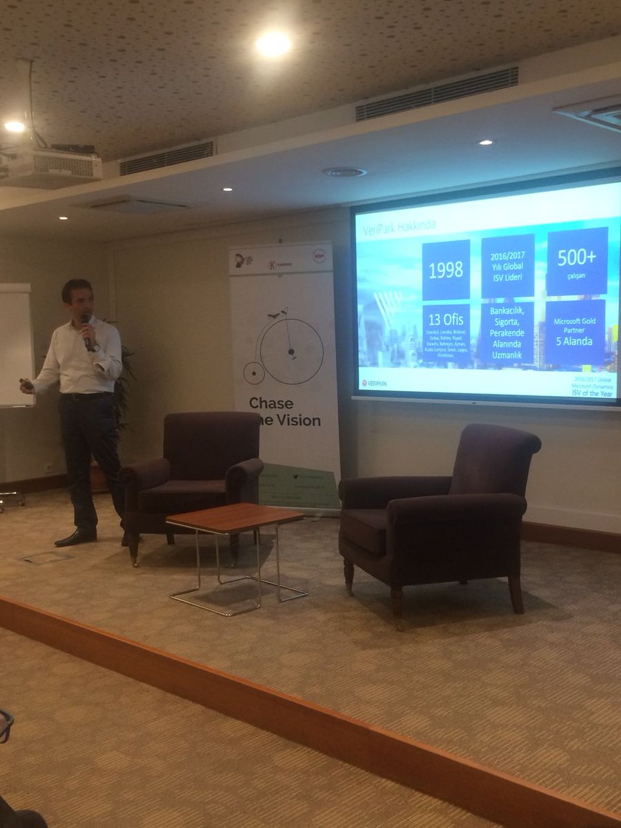 heycodela's tweet photo. Emek Eraslan from @VeriPark is on the stage at Youth Code Day! Developers are meeting with leading tech companies today for employment opportunities✌🏻#Codela #Youthall https://t.co/4qsYiCk6hD