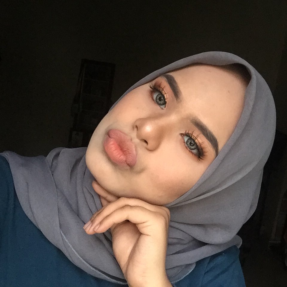 LeaIsmail_'s tweet photo. Hi errrrvvwannn 💕💕
I’m doing makeup service for any events n occasions. Any inquiries just dm me kay ❤️ rates murr murr only 😍
Whatsapp 0179276796
#dinner #wedding #nikah #reception #makeup #makeupartist #muamalaysia #dinnermakeup #motd #makeupartistmurah #makandam https://t.co/UuCdUadv1A