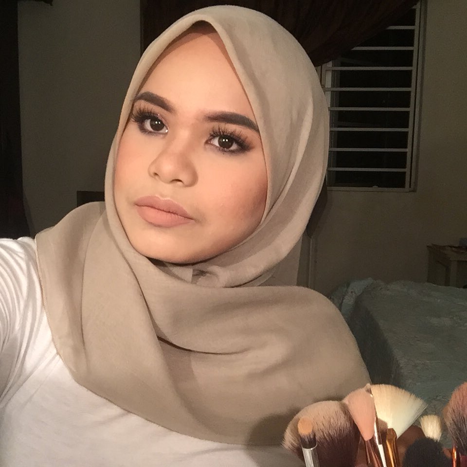 LeaIsmail_'s tweet photo. Hi errrrvvwannn 💕💕
I’m doing makeup service for any events n occasions. Any inquiries just dm me kay ❤️ rates murr murr only 😍
Whatsapp 0179276796
#dinner #wedding #nikah #reception #makeup #makeupartist #muamalaysia #dinnermakeup #motd #makeupartistmurah #makandam https://t.co/UuCdUadv1A