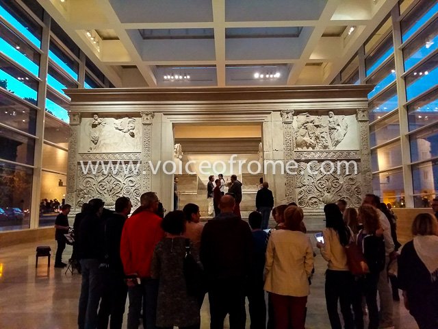 Voiceofrome's tweet photo. https://t.co/Dq5Vq4J8lW
#Rome #nottedeimusei #19May only €1 from 20.00 to 2.00 https://t.co/96807j2D8o