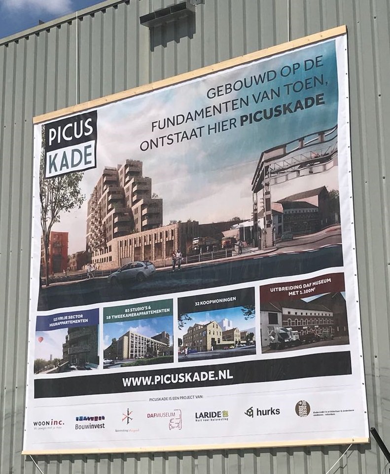 Wooninc's tweet photo. Ontwikkeling Picuskade in volle gang. Officiële feestelijke handeling met onze partners. Trots op dit project! #Picuskade #Eindhoven #woningcorporaties #trots https://t.co/xQRPtVhOPi